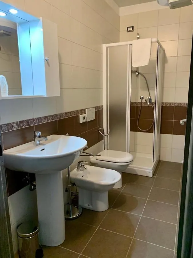 Hotel La Bussola Badia Polesine 0*,